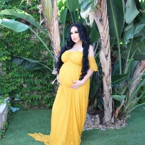 This gorgeous yellow gold dress size large